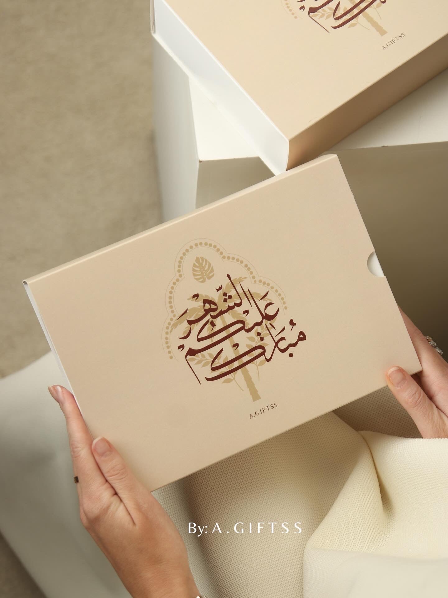 علب قهوة العربية