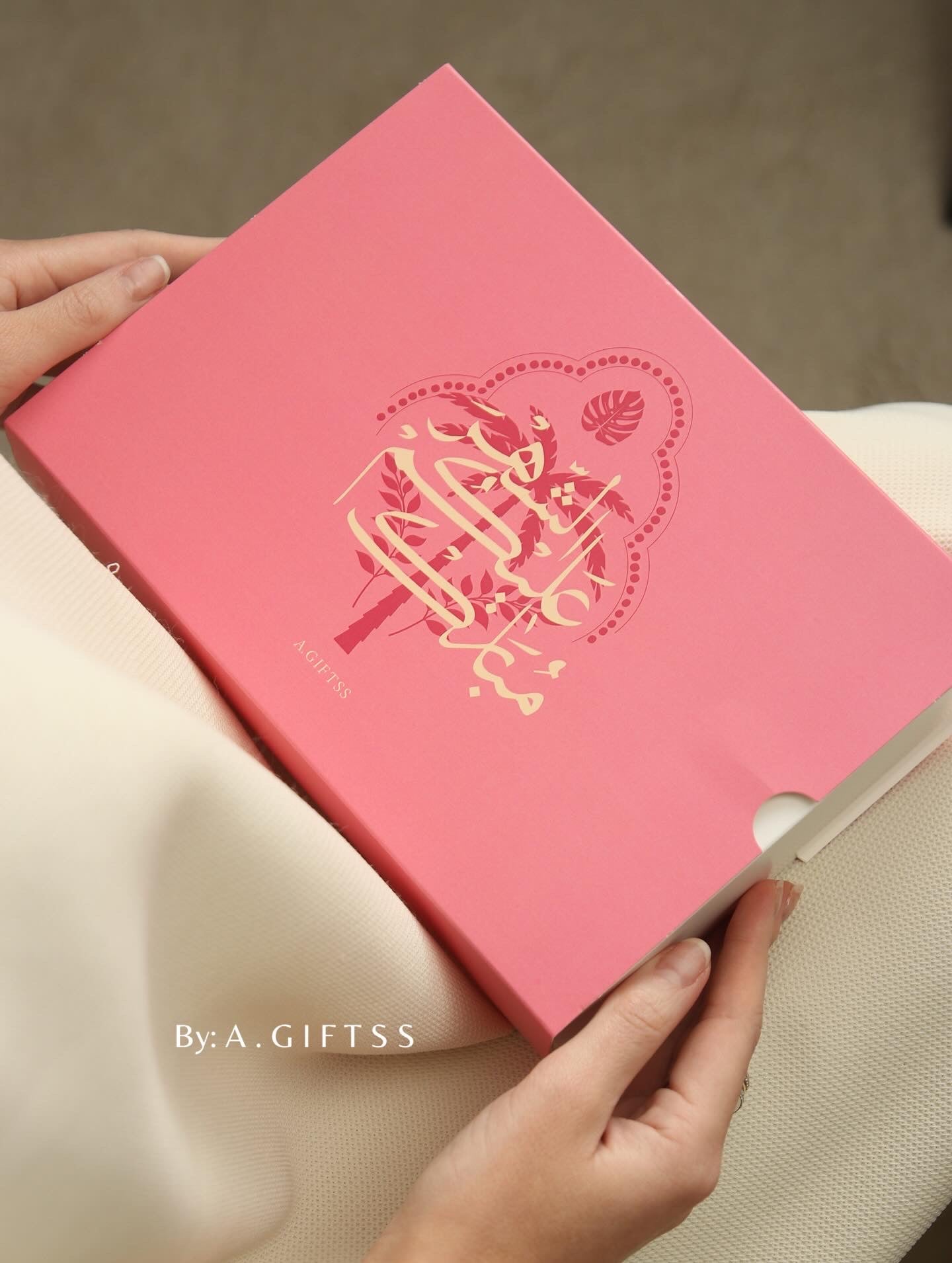 علب قهوة العربية